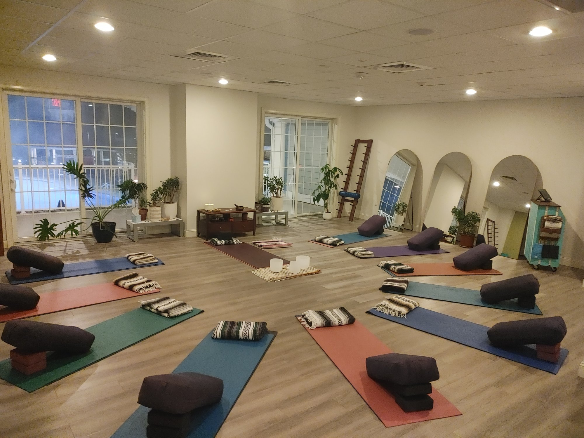 Gentle Morning Yoga-Sunday