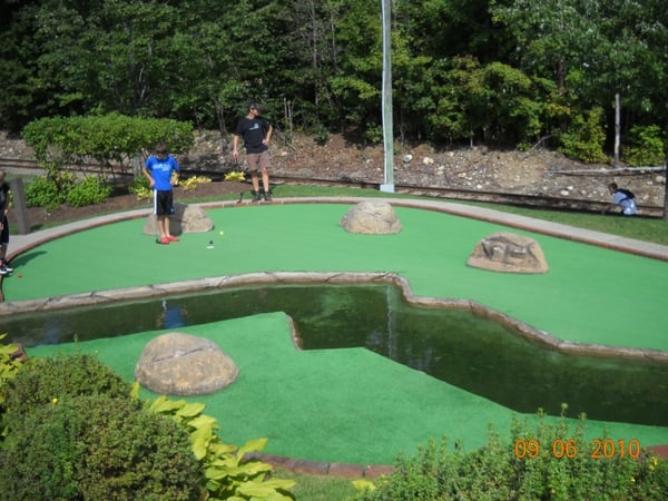 mini golf